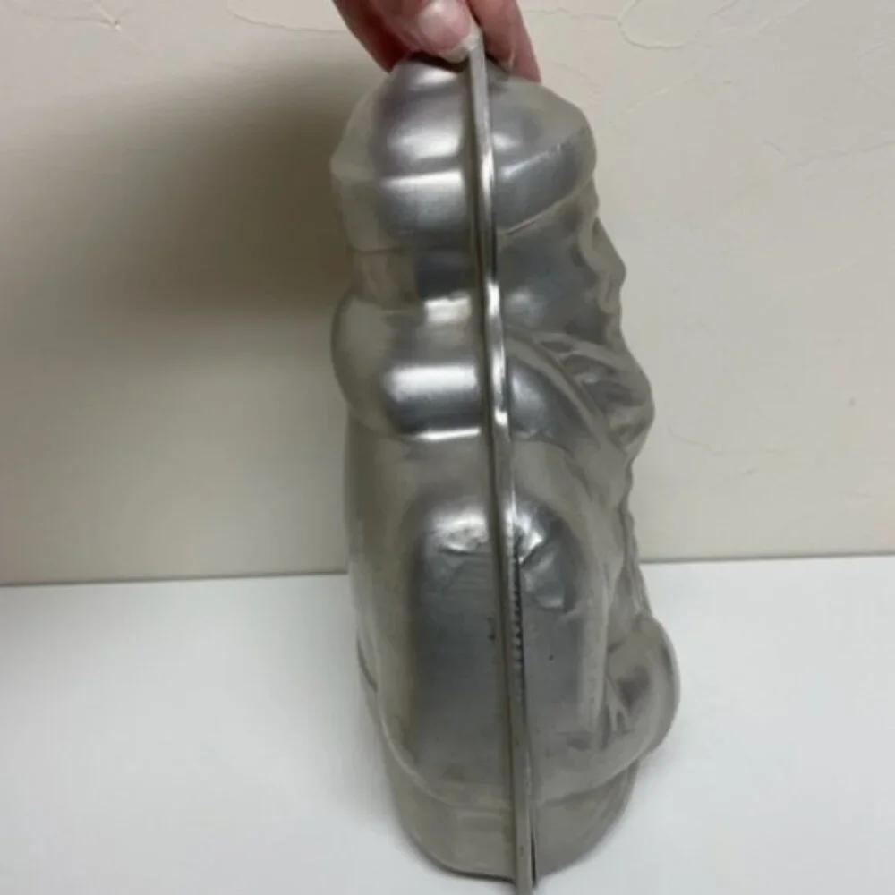 Wilton Old World Santa Cake Mold / Cake Pan – Vintage